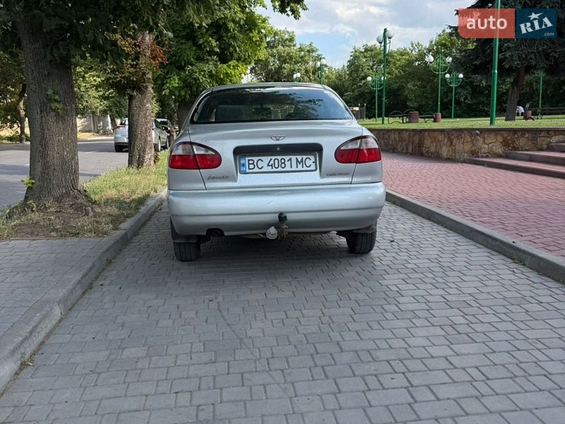 Седан Daewoo Lanos 2004 в Могилів-Подільському
