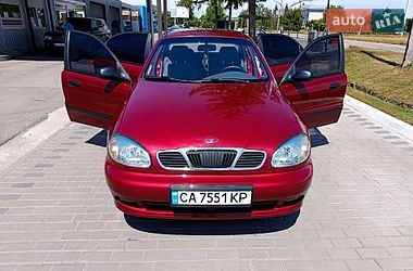 Седан Daewoo Lanos 2004 в Корсуне-Шевченковском