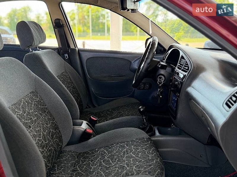 Седан Daewoo Lanos 2011 в Запорожье