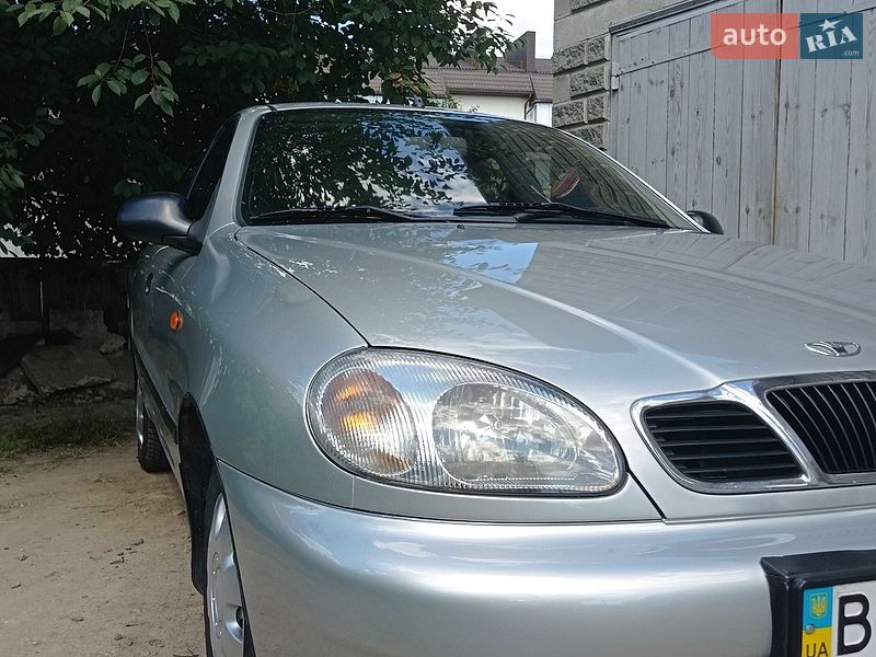 Седан Daewoo Lanos 2007 в Острозі