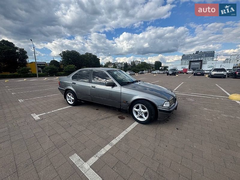 Седан Daewoo Lanos 2002 в Житомирі