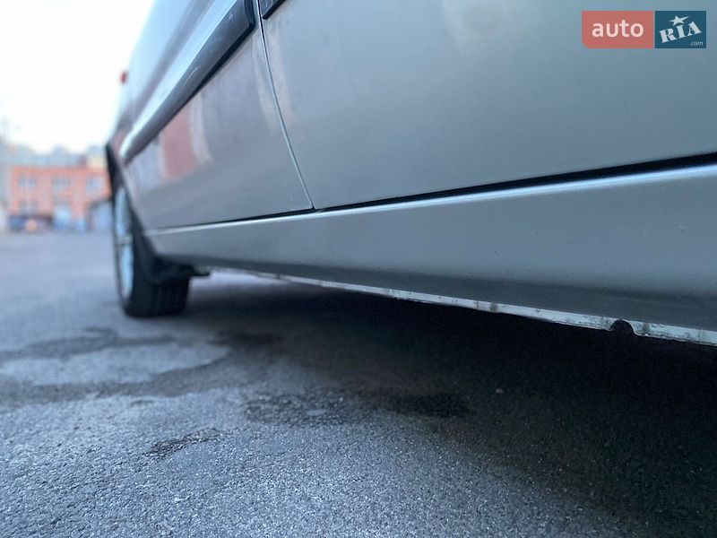 Седан Daewoo Lanos 2004 в Киеве