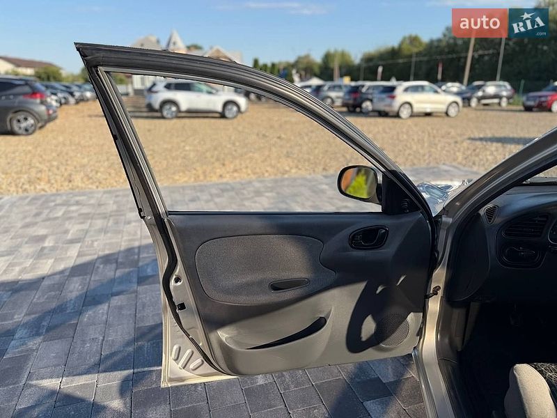 Седан Daewoo Lanos 2008 в Коломиї