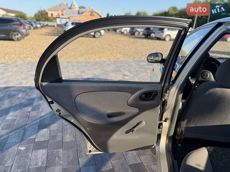 Седан Daewoo Lanos 2008 в Коломые