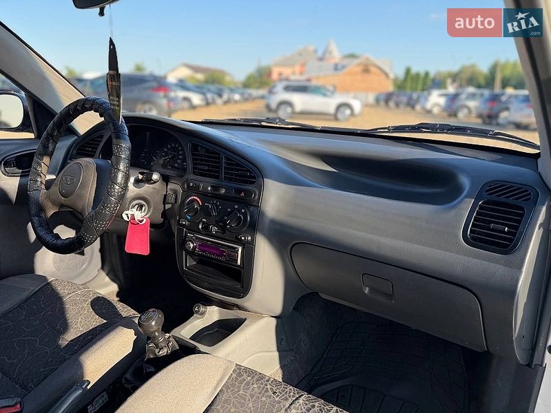 Седан Daewoo Lanos 2008 в Коломые