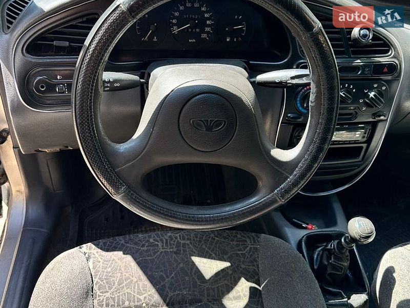 Седан Daewoo Lanos 2006 в Дніпрі