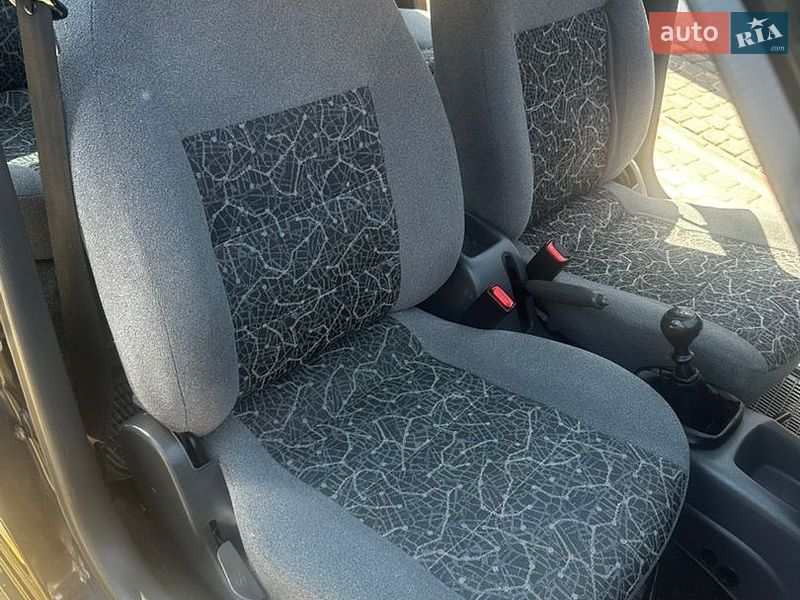 Седан Daewoo Lanos 2006 в Чернівцях фото 30 Седан Daewoo Lanos 2006 в Чернівцях