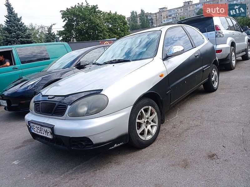 Седан Daewoo Lanos 2003 в Дніпрі