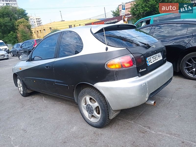 Седан Daewoo Lanos 2003 в Дніпрі