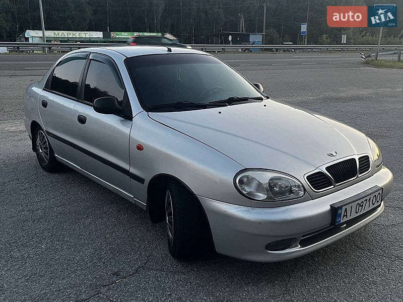 Седан Daewoo Lanos 2008 в Березане