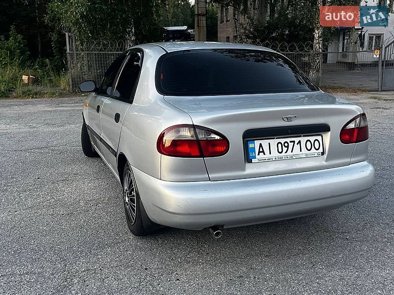 Седан Daewoo Lanos 2008 в Березане