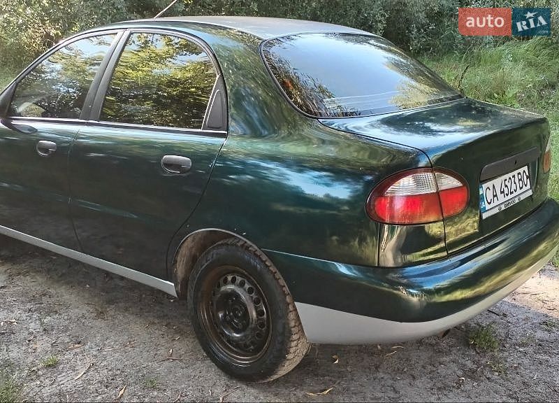Седан Daewoo Lanos 2005 в Миргороде