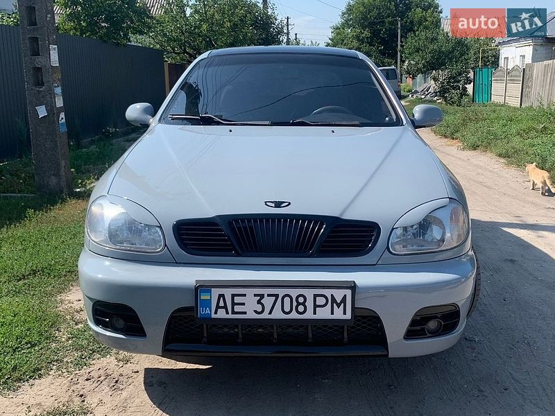 Хетчбек Daewoo Lanos 2003 в Дніпрі