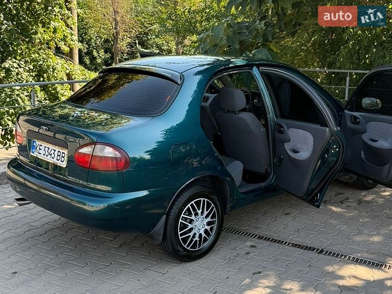 Седан Daewoo Lanos 2005 в Кривом Роге