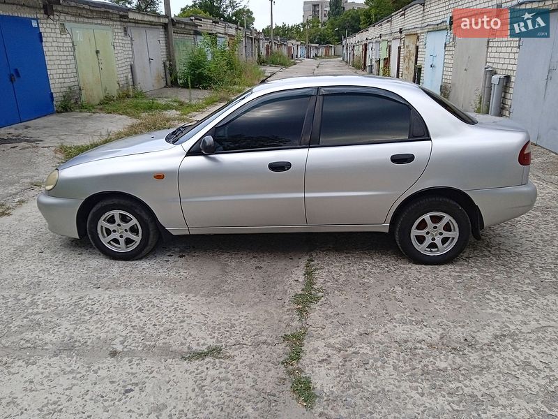 Daewoo Lanos 2003