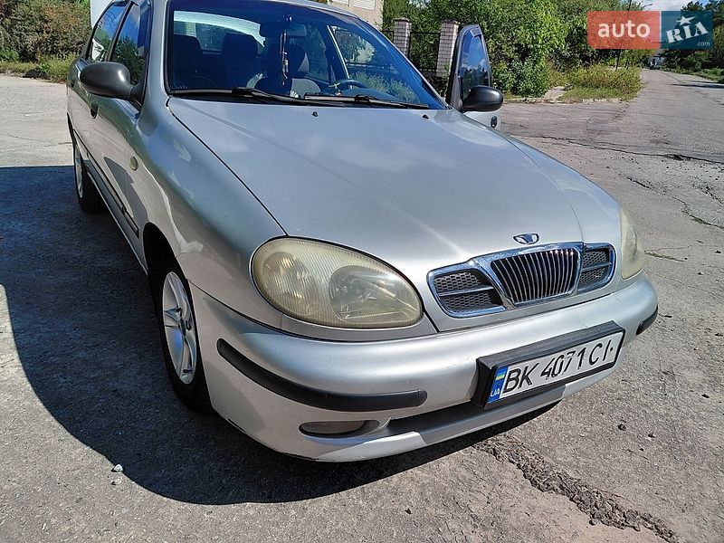 Седан Daewoo Lanos 2005 в Вараші