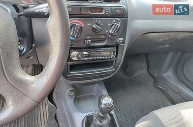 Седан Daewoo Lanos 2005 в Вараші