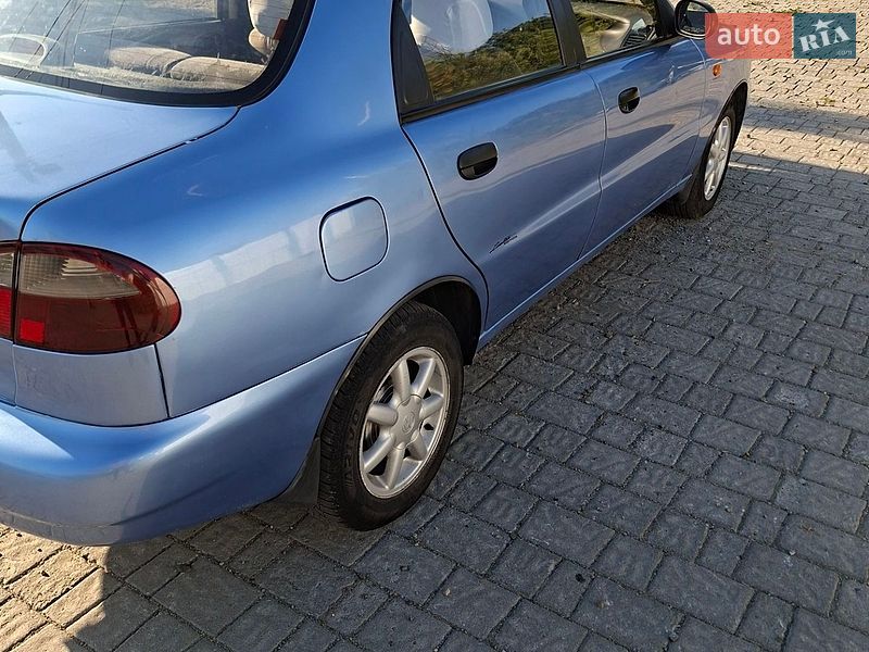 Седан Daewoo Lanos 2007 в Чернівцях