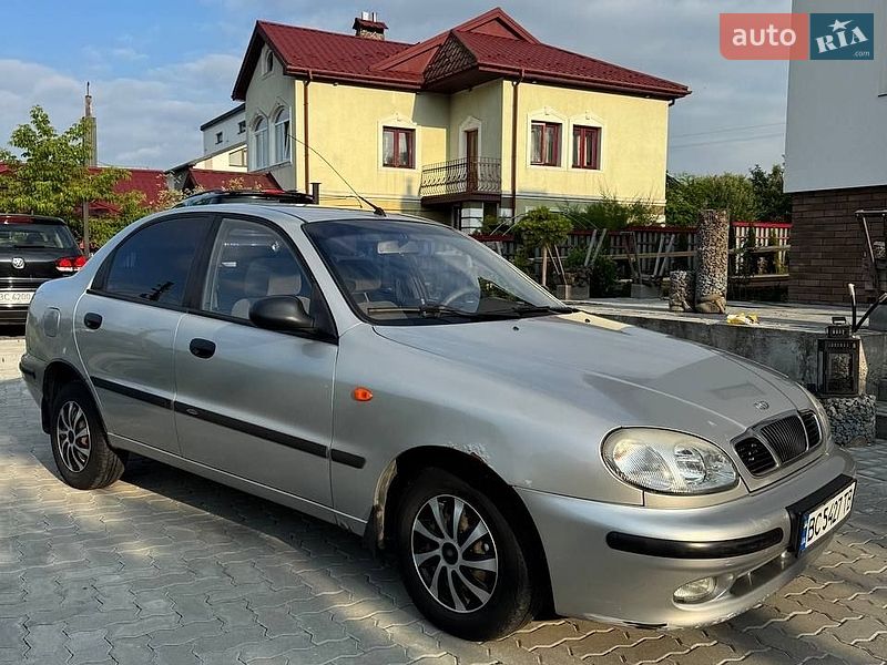 Седан Daewoo Lanos 2005 в Львові