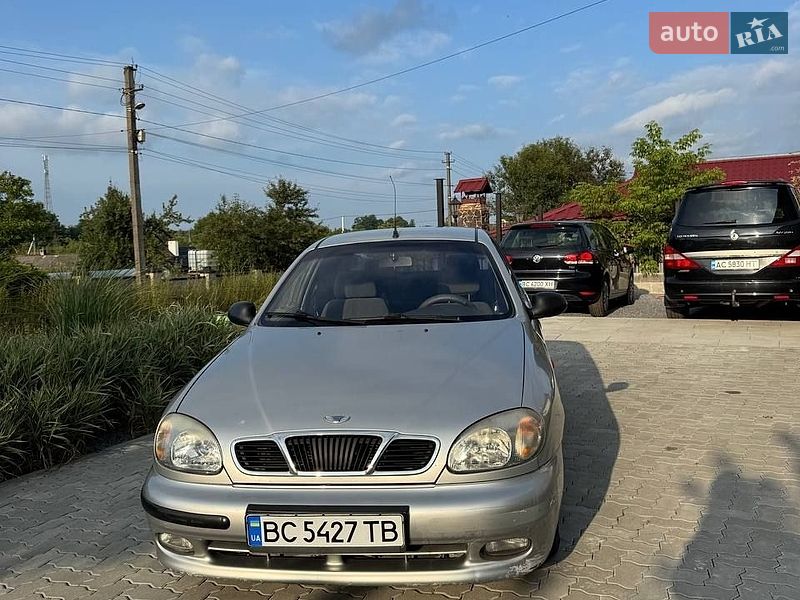 Седан Daewoo Lanos 2005 в Львові