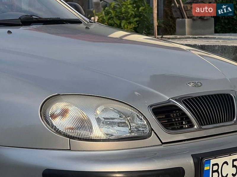 Седан Daewoo Lanos 2005 в Львові