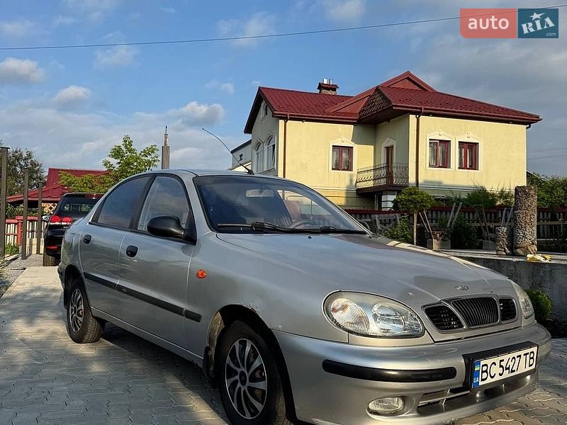 Седан Daewoo Lanos 2005 в Львові