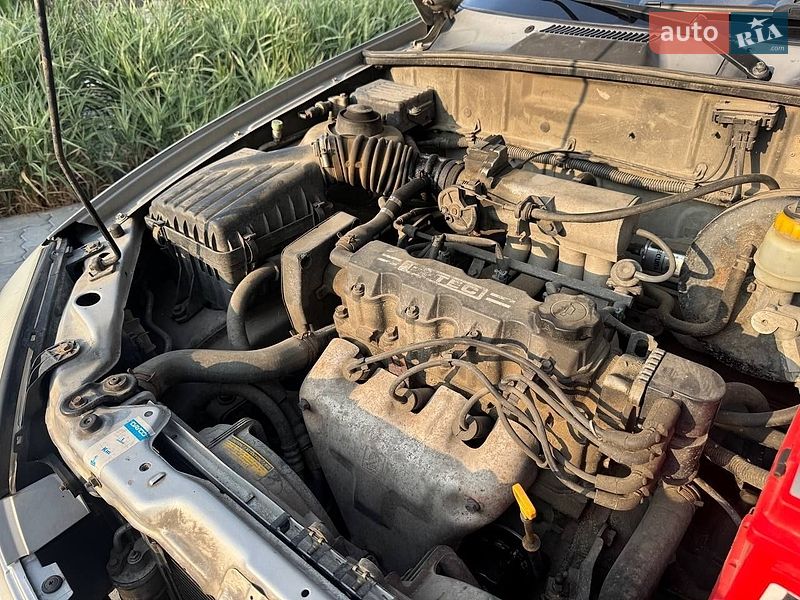 Седан Daewoo Lanos 2005 в Львові