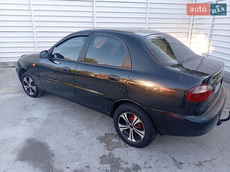 Седан Daewoo Lanos 2008 в Нежине