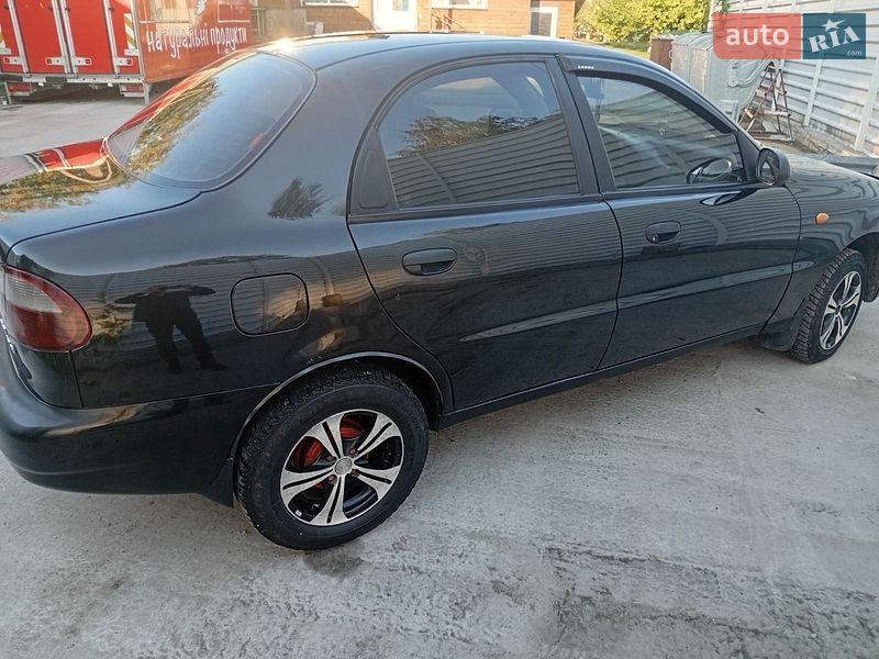 Седан Daewoo Lanos 2008 в Нежине