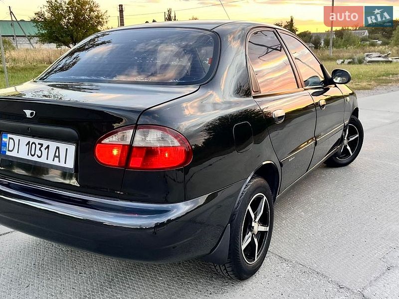 Седан Daewoo Lanos 2008 в Кременчуці