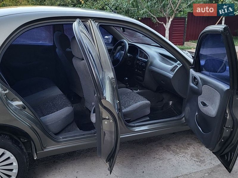 Седан Daewoo Lanos 2007 в Чорткові