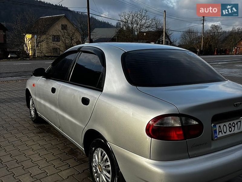 Хетчбек Daewoo Lanos 2008 в Воловцю
