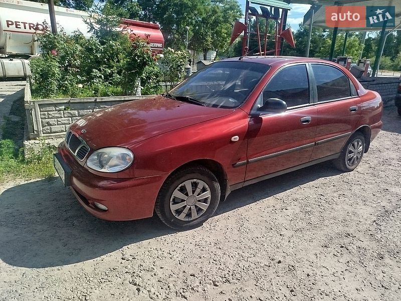Седан Daewoo Lanos 2004 в Полтаві