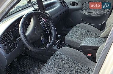 Седан Daewoo Lanos 2003 в Ватутино фото 11 Седан Daewoo Lanos 2003 в Ватутино
