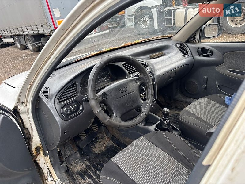 Седан Daewoo Lanos 2006 в Черновцах