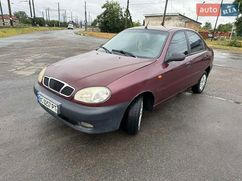 Седан Daewoo Lanos 2008 в Стрые