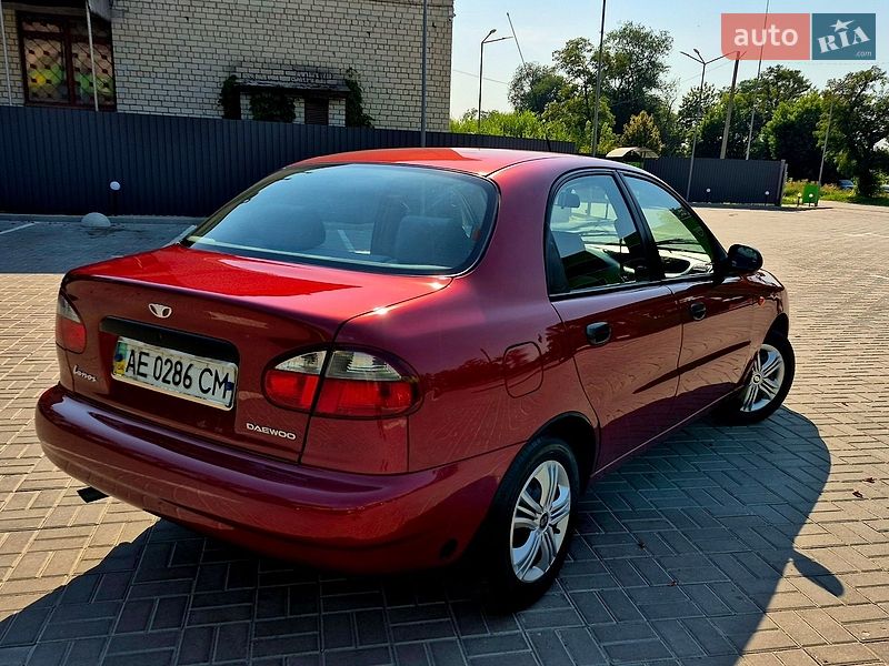 Седан Daewoo Lanos 2004 в Самарі