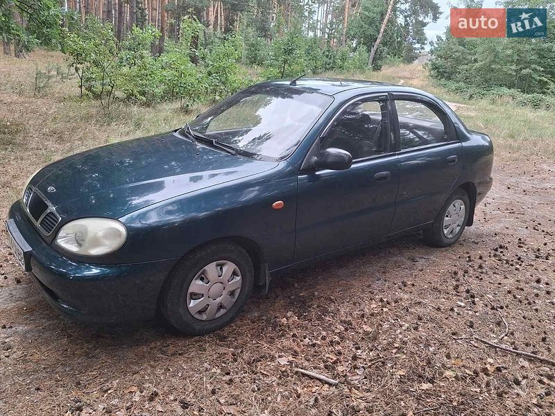 Седан Daewoo Lanos 2003 в Славуте