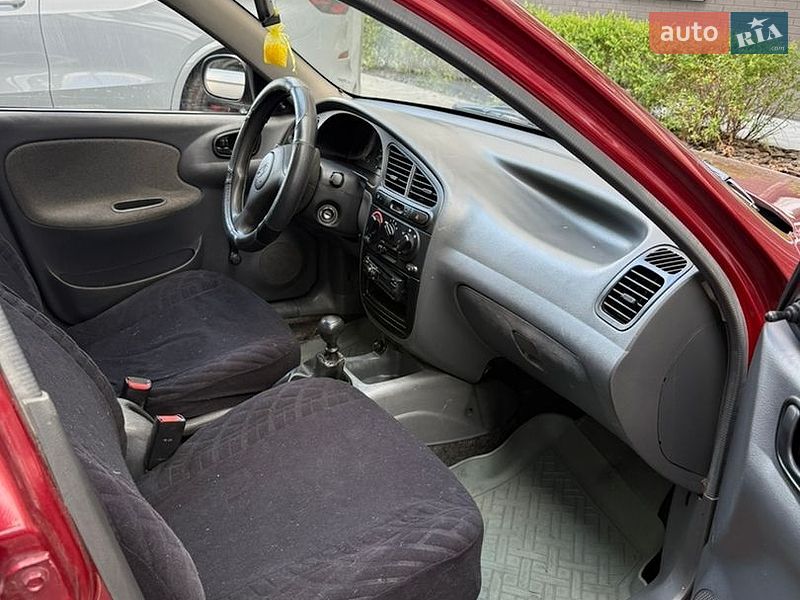 Седан Daewoo Lanos 2006 в Крюковщине