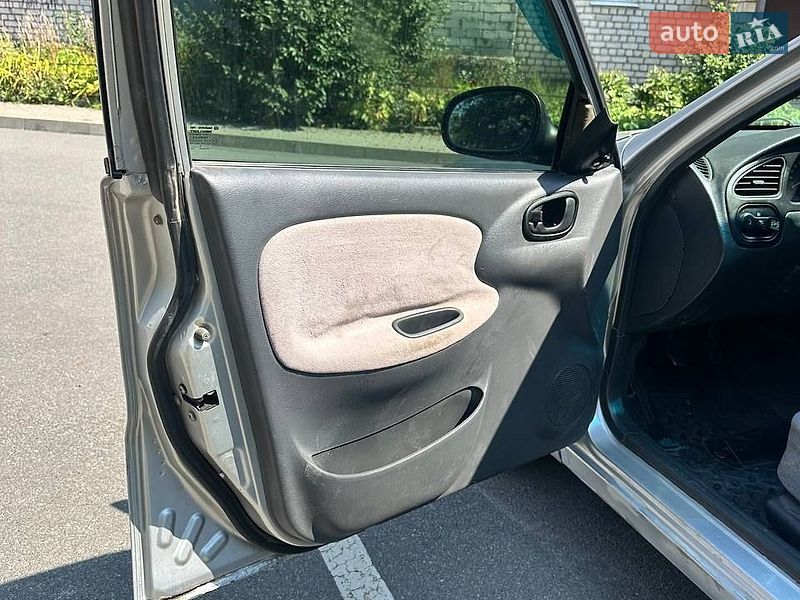 Седан Daewoo Lanos 2006 в Хмельницькому