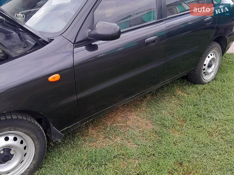 Седан Daewoo Lanos 2008 в Рівному