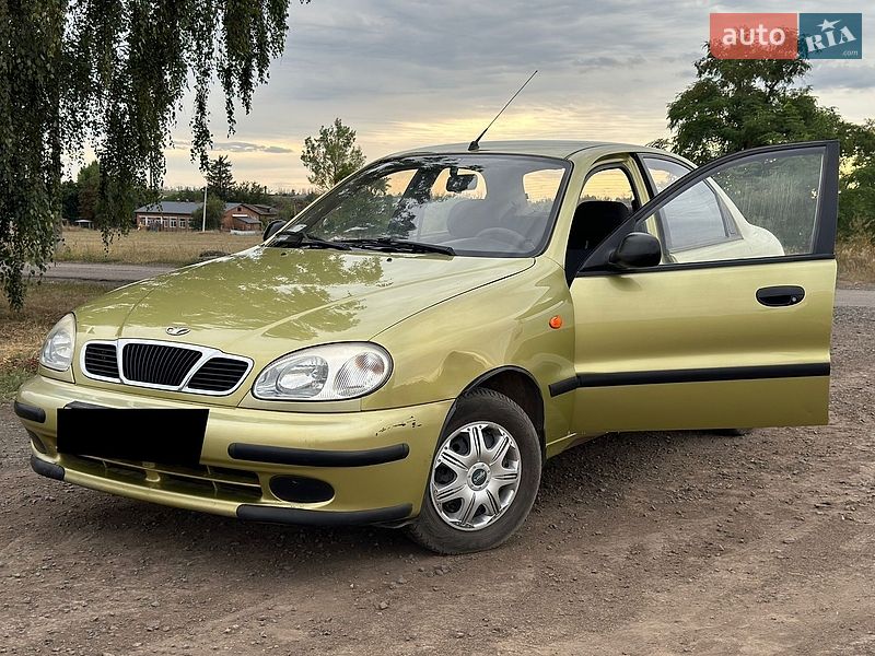 Седан Daewoo Lanos 2006 в Чугуєві