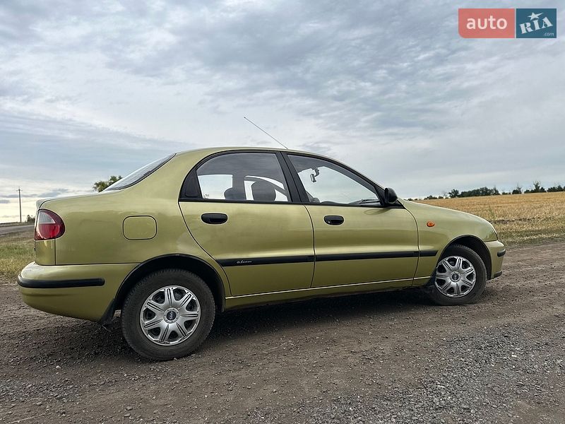 Седан Daewoo Lanos 2006 в Чугуєві
