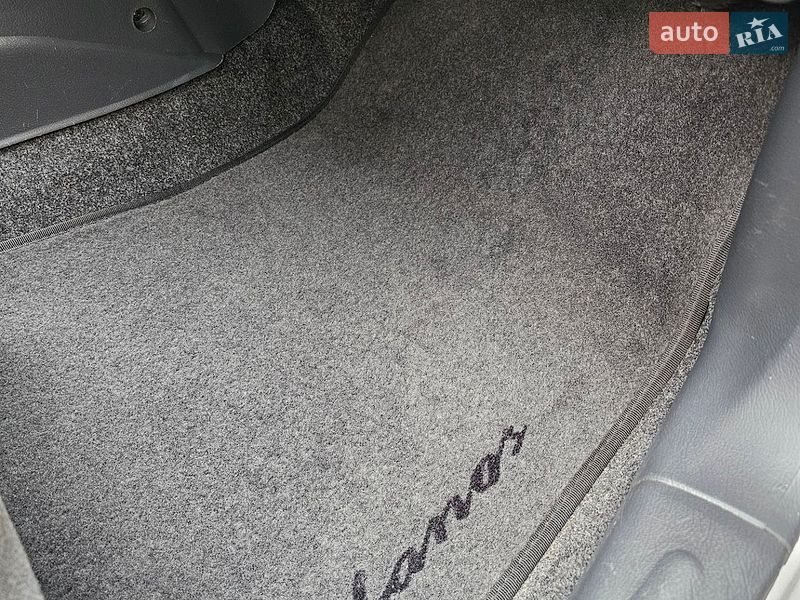 Седан Daewoo Lanos 2006 в Харкові