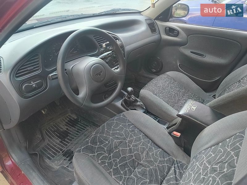 Хэтчбек Daewoo Lanos 2004 в Киеве