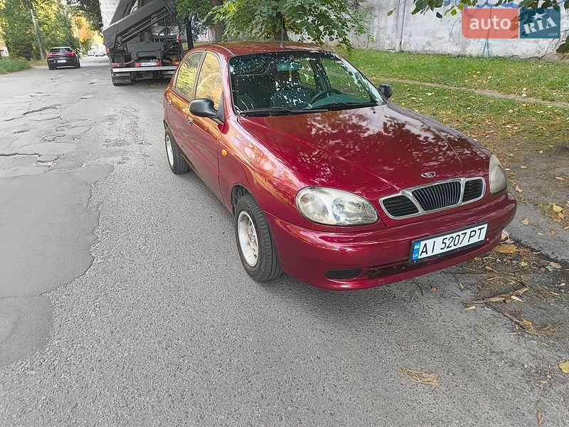 Хэтчбек Daewoo Lanos 2004 в Киеве