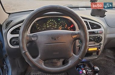 Седан Daewoo Lanos 2003 в Кам'янському