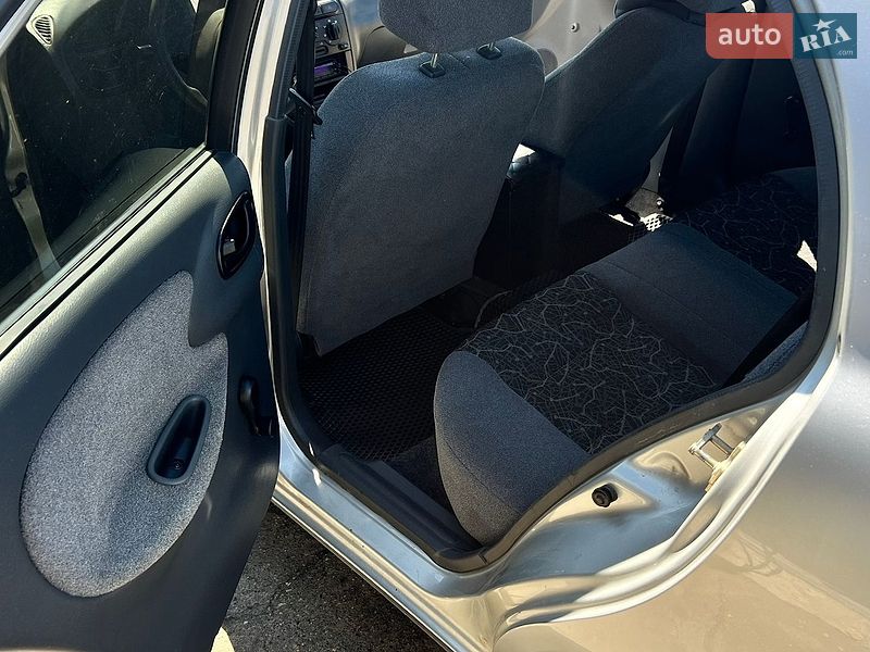 Седан Daewoo Lanos 2007 в Киеве