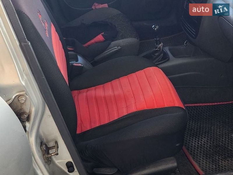 Седан Daewoo Lanos 2006 в Черновцах