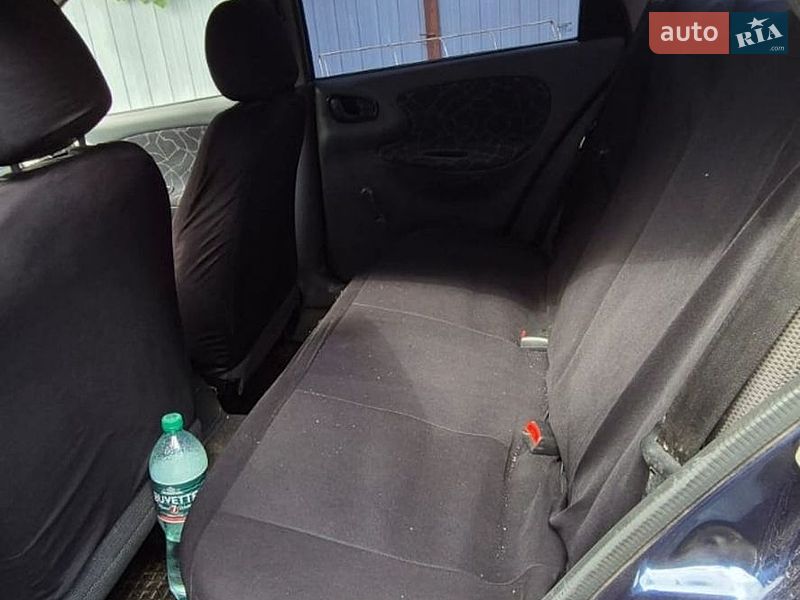 Седан Daewoo Lanos 2003 в Києві